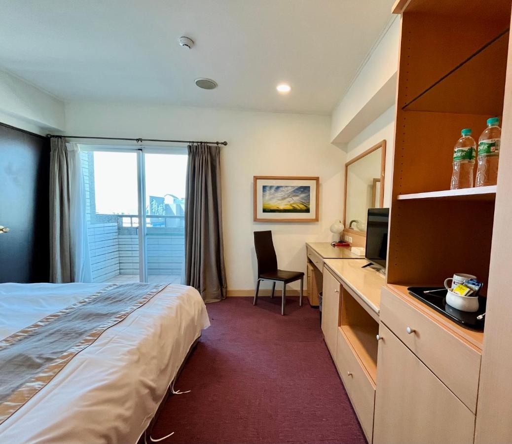 Sendale Tainan Science Park Hotel Xinshi Zewnętrze zdjęcie